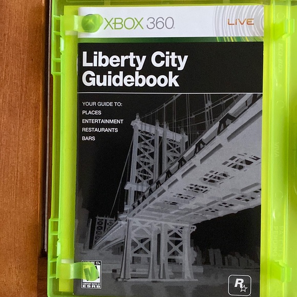 XBOX 360 PLATINUMHITS  GRAND THEFT AUTO IV - Picture 2 of 9